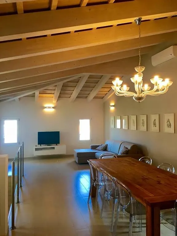 Casa Dexterhouse Vista Laguna Chioggia 0*,  Italy