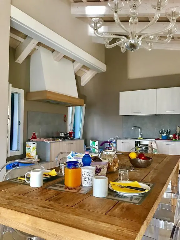 Casa Dexterhouse Vista Laguna Chioggia Italy